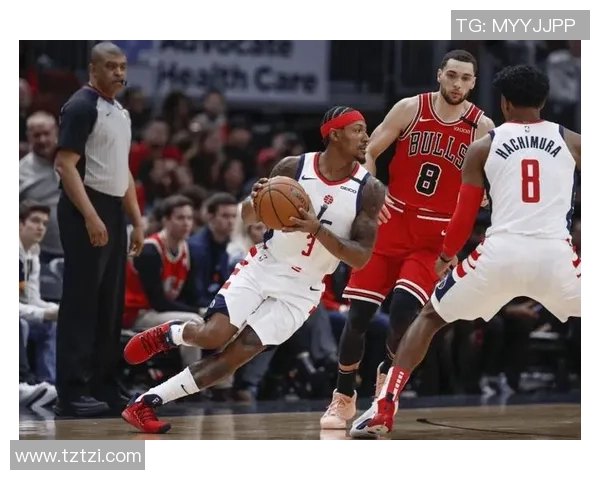 2004年NBA精彩对决火箭队与猛龙队的巅峰之战回顾与分析