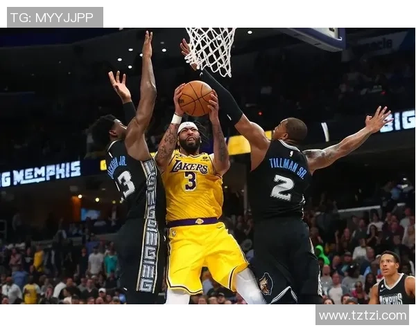 2019年湖人队与灰熊队激战回顾：经典对决与精彩瞬间分析