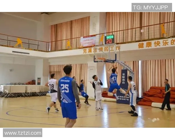 区俊炫领衔对决东莞队全力争胜展现篮球激情与团队合作精神