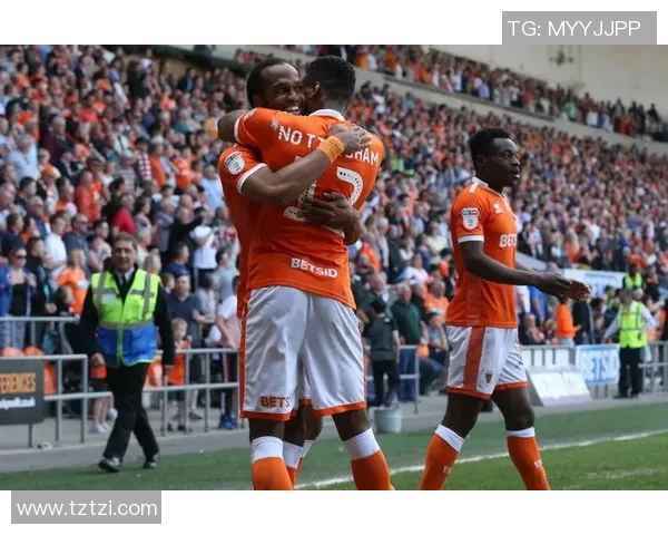 布莱克浦与布莱克本激战在即谁能在这场德比中笑到最后