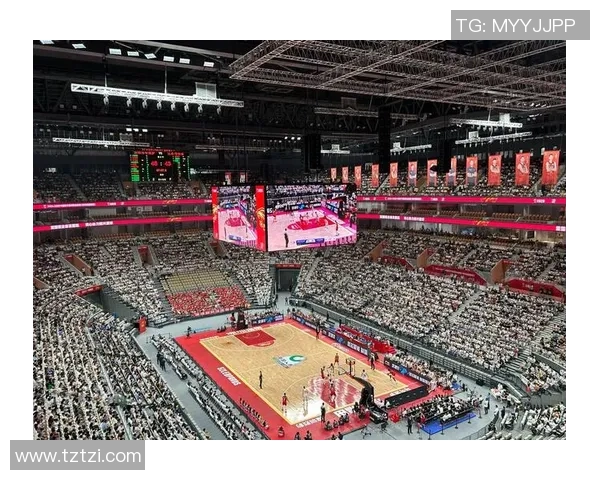 广东队迎战深圳马可波罗全力争胜展现篮球魅力与团队精神