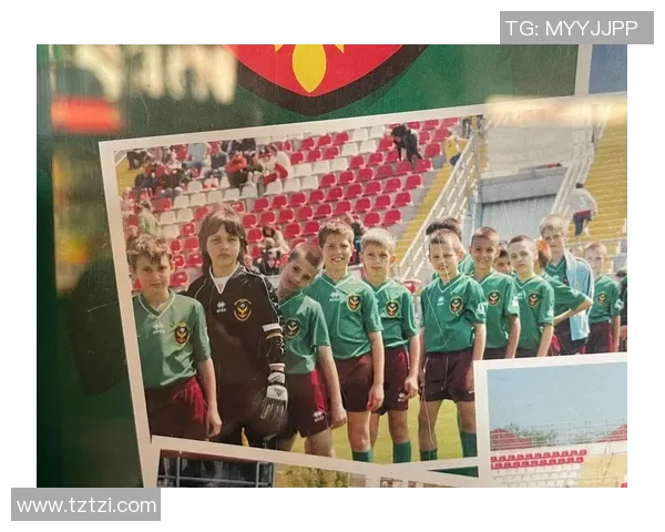 探索索博斯洛伊的历史与文化遗产揭示古老文明的神秘面纱